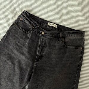 Abercrombie & Fitch 90’s Relaxed High Rise Black Jeans